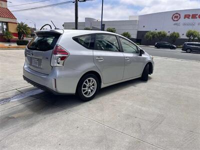 2015 Toyota Prius V - Photo 8 - Lakewood, CA 90715