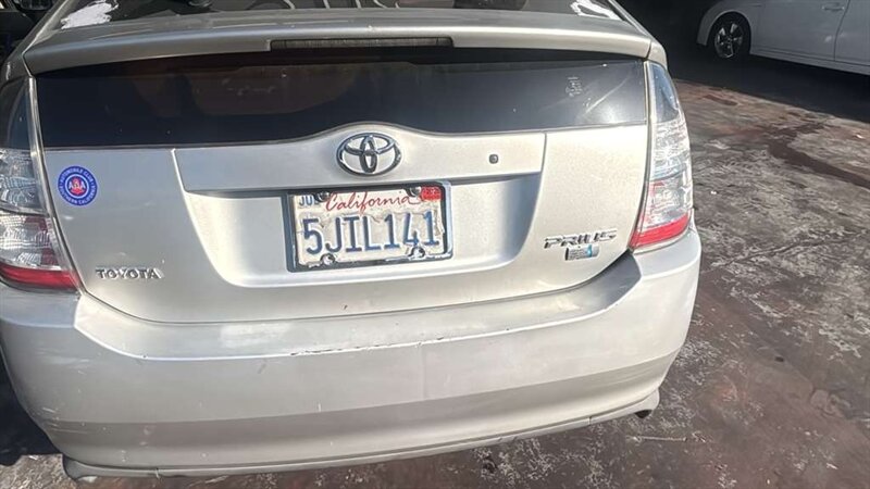 2004 Toyota Prius 04/22/2026 FABIAN SOLD TO TANIA FOR $2700   - Photo 1 - Lakewood, CA 90715