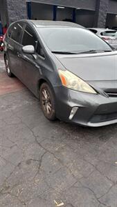 2013 Toyota Prius v 04/25/2026 VENTA JENIFER A. KEY #29   - Photo 1 - Lakewood, CA 90715