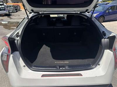 2016 Toyota Prius   - Photo 5 - Lakewood, CA 90715