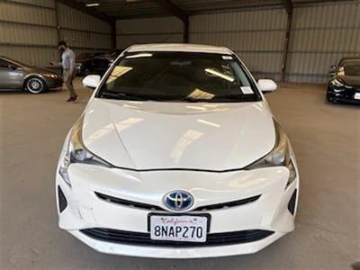 2016 Toyota Prius   - Photo 2 - Lakewood, CA 90715