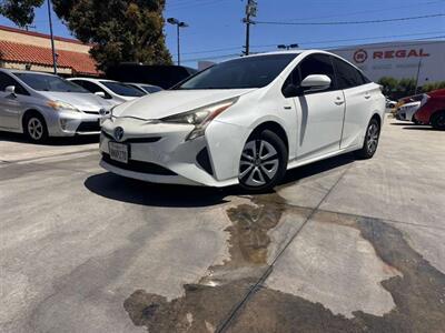 2016 Toyota Prius   - Photo 1 - Lakewood, CA 90715