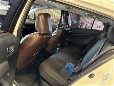 2016 Toyota Prius   - Photo 10 - Lakewood, CA 90715