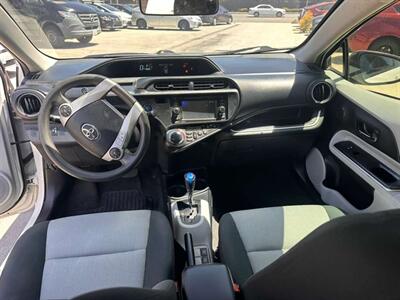 2014 Toyota Prius C One   - Photo 8 - Lakewood, CA 90715