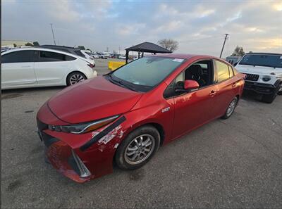 2017 Toyota Prius Prime   - Photo 2 - Lakewood, CA 90715