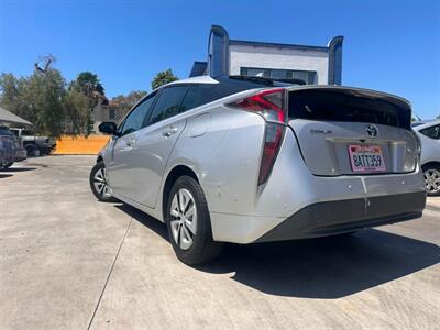 2017 Toyota Prius *   - Photo 3 - Lakewood, CA 90715