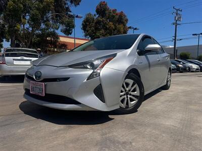2017 Toyota Prius *   - Photo 2 - Lakewood, CA 90715