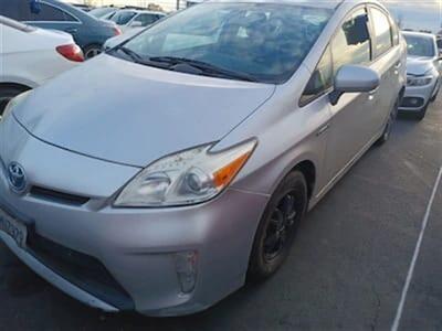 2013 Toyota Prius   - Photo 2 - Lakewood, CA 90715