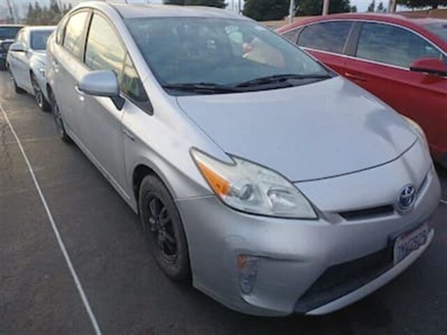 2013 Toyota Prius   - Photo 1 - Lakewood, CA 90715
