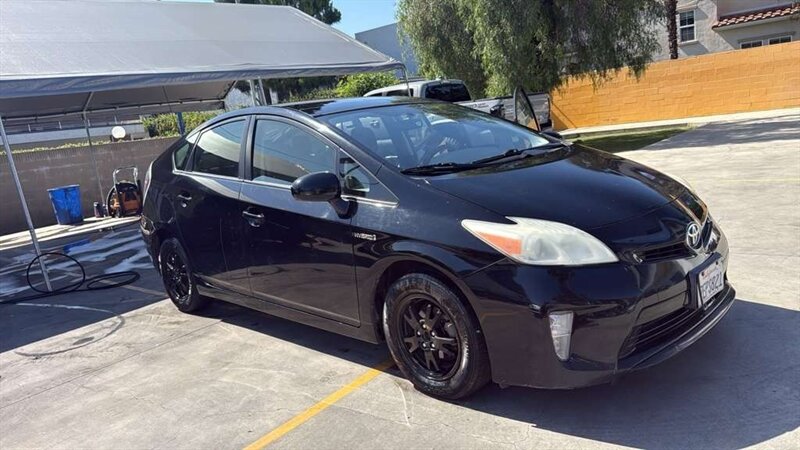 2014 Toyota Prius   - Photo 1 - Lakewood, CA 90715