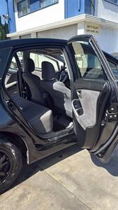 2014 Toyota Prius   - Photo 6 - Lakewood, CA 90715