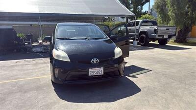 2014 Toyota Prius   - Photo 2 - Lakewood, CA 90715