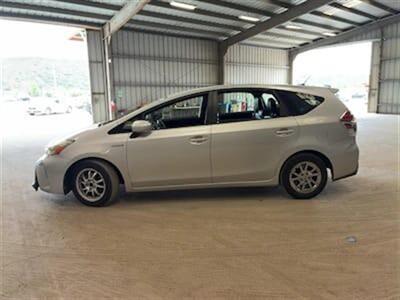 2015 Toyota Prius v 04/24/2026 VENTA OLGA   - Photo 6 - Lakewood, CA 90715