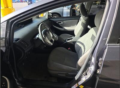 2015 Toyota Prius Three   - Photo 5 - Lakewood, CA 90715