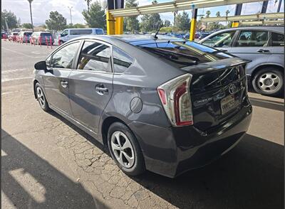2015 Toyota Prius Three   - Photo 3 - Lakewood, CA 90715
