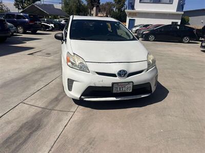 2015 Toyota Prius   - Photo 2 - Lakewood, CA 90715