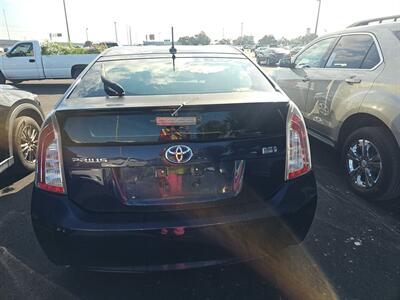 2014 Toyota Prius   - Photo 4 - Lakewood, CA 90715