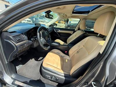 2015 Lexus CT 200h   - Photo 23 - Lakewood, CA 90715