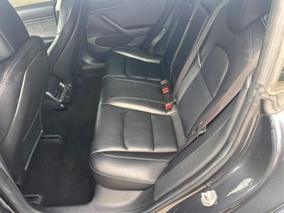 2018 Tesla Model 3   - Photo 8 - Lakewood, CA 90715