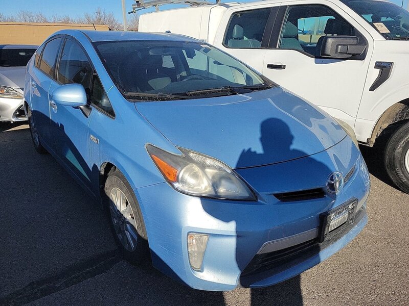2012 Toyota Prius Plug-in Hybrid   - Photo 1 - Lakewood, CA 90715