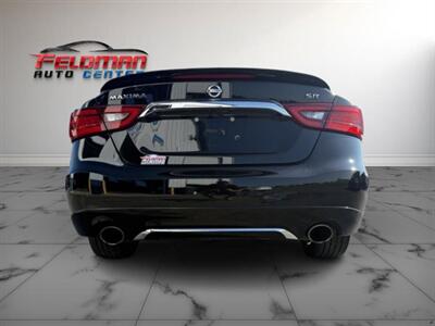 2017 Nissan Maxima 3.5 SR   - Photo 10 - Greensburg, IN 47240-9353
