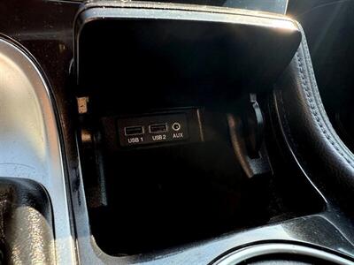 2017 Nissan Maxima 3.5 SR   - Photo 18 - Greensburg, IN 47240-9353