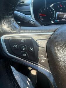 2018 Chevrolet Equinox Premier   - Photo 37 - Greensburg, IN 47240-9353