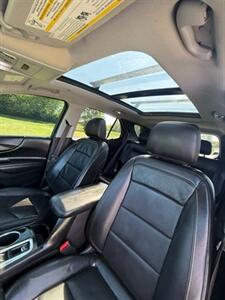 2018 Chevrolet Equinox Premier   - Photo 24 - Greensburg, IN 47240-9353