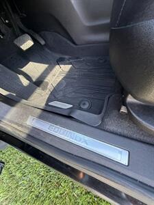 2018 Chevrolet Equinox Premier   - Photo 23 - Greensburg, IN 47240-9353