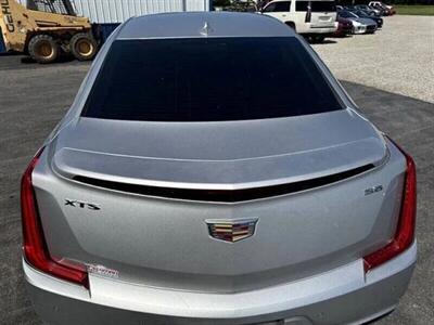 2019 Cadillac XTS Luxury   - Photo 2 - Greensburg, IN 47240-9353