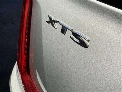 2019 Cadillac XTS Luxury   - Photo 16 - Greensburg, IN 47240-9353