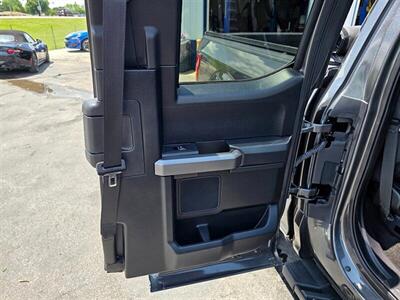 2019 Ford F-150 XLT   - Photo 7 - Greensburg, IN 47240-9353