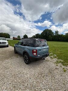 2023 Ford Bronco Sport Outer Banks - Photo 2 - Greensburg, IN 47240-9353