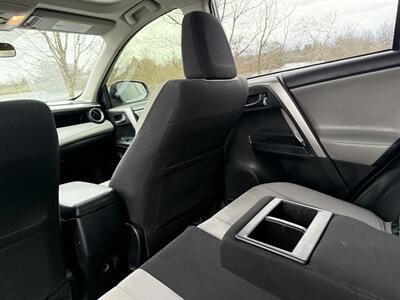 2018 Toyota RAV4 XLE - Photo 14 - Greensburg, IN 47240-9353