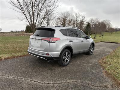 2018 Toyota RAV4 XLE - Photo 4 - Greensburg, IN 47240-9353