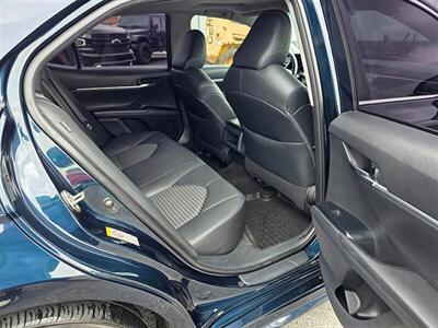 2018 Toyota Camry SE   - Photo 11 - Greensburg, IN 47240-9353