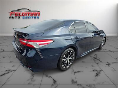 2018 Toyota Camry SE   - Photo 27 - Greensburg, IN 47240-9353