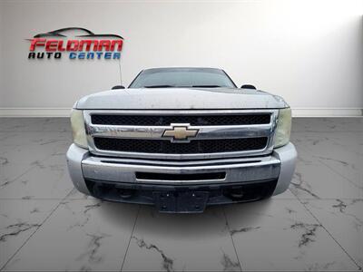 2010 Chevrolet Silverado 1500 LS  4x4 - Photo 8 - Greensburg, IN 47240-9353