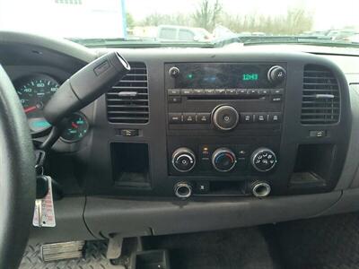 2010 Chevrolet Silverado 1500 LS  4x4 - Photo 17 - Greensburg, IN 47240-9353