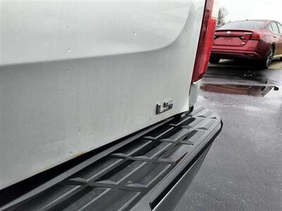 2010 Chevrolet Silverado 1500 LS  4x4 - Photo 28 - Greensburg, IN 47240-9353