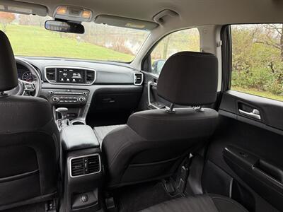 2020 Kia Sportage LX   - Photo 19 - Greensburg, IN 47240-9353