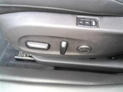 2018 Buick Regal Sportback Essence   - Photo 7 - Greensburg, IN 47240-9353