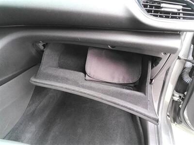 2018 Buick Regal Sportback Essence   - Photo 37 - Greensburg, IN 47240-9353