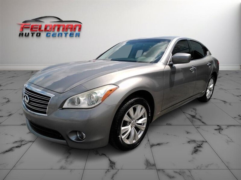 2011 INFINITI M37 x - Photo 1 - Greensburg, IN 47240-9353