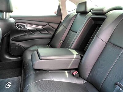 2011 INFINITI M37 x   - Photo 39 - Greensburg, IN 47240-9353