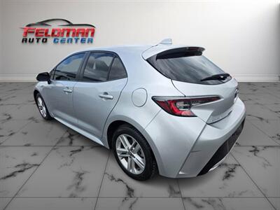 2020 Toyota Corolla Hatchback SE   - Photo 3 - Greensburg, IN 47240-9353