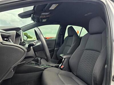 2020 Toyota Corolla Hatchback SE   - Photo 16 - Greensburg, IN 47240-9353
