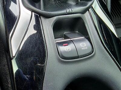 2020 Toyota Corolla Hatchback SE   - Photo 23 - Greensburg, IN 47240-9353