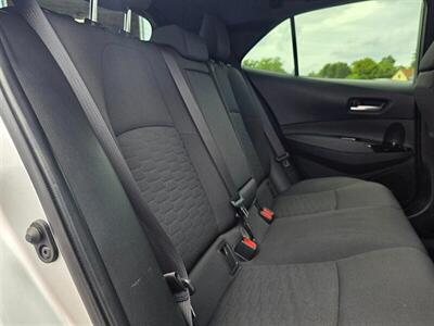 2020 Toyota Corolla Hatchback SE   - Photo 30 - Greensburg, IN 47240-9353