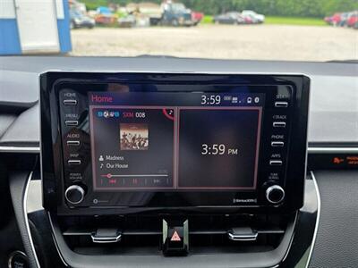 2020 Toyota Corolla Hatchback SE   - Photo 21 - Greensburg, IN 47240-9353